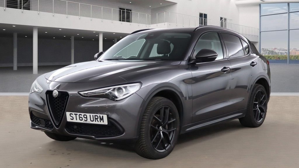 Used Alfa Romeo Stelvio 2020 for sale - 76470582: Photo 2