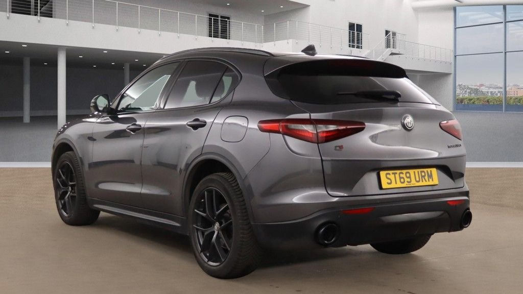 Used Alfa Romeo Stelvio 2020 for sale - 76470582: Photo 3