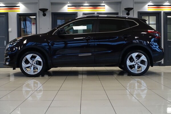 Used Nissan Qashqai 2018 for sale - 76010348: Photo 10