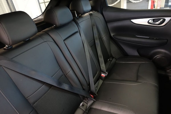 Used Nissan Qashqai 2018 for sale - 76010348: Photo 16