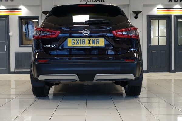 Used Nissan Qashqai 2018 for sale - 76010348: Photo 8