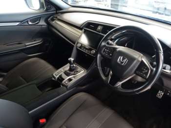 Used Honda Civic 2018 for sale - 74998484: Photo