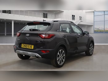Used Kia Stonic 2020 for sale - 75559498: Photo