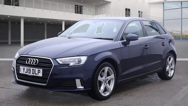 Used Audi A3 2019 for sale - 76267030: Photo 2