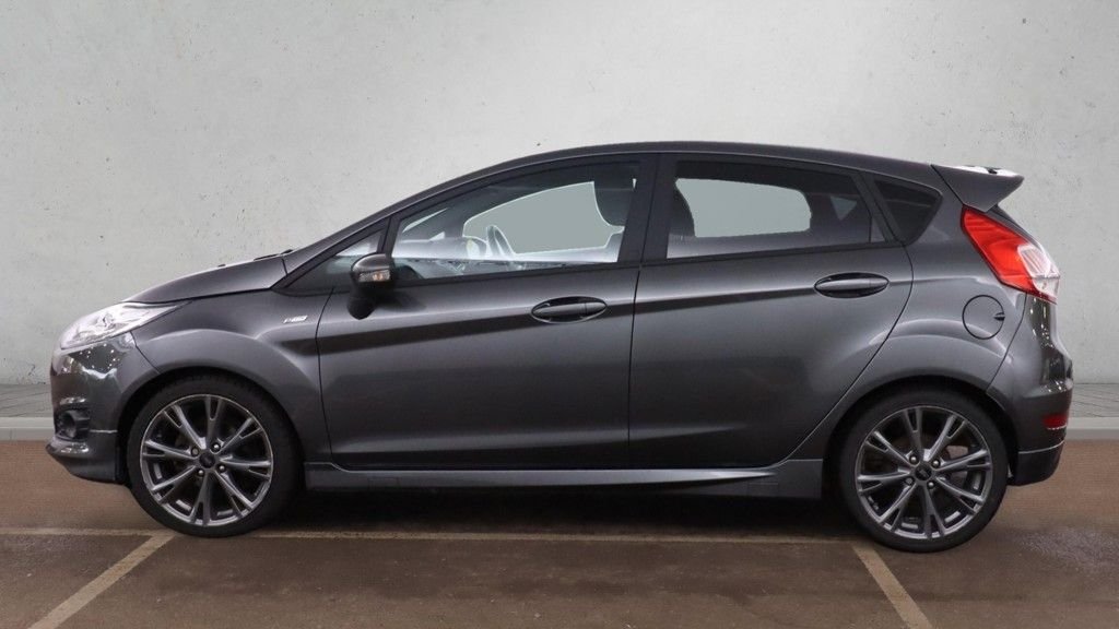 Used Ford Fiesta 2017 for sale - 76356796: Photo 5