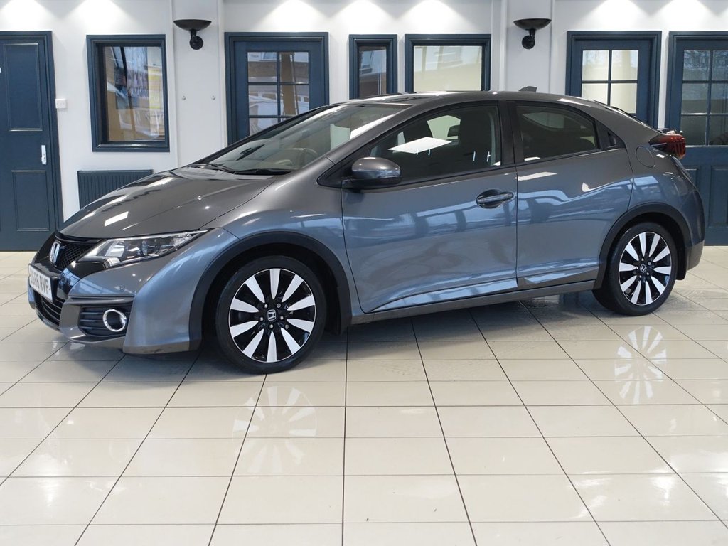 Used Honda Civic 2016 for sale - 76768491: Photo 11