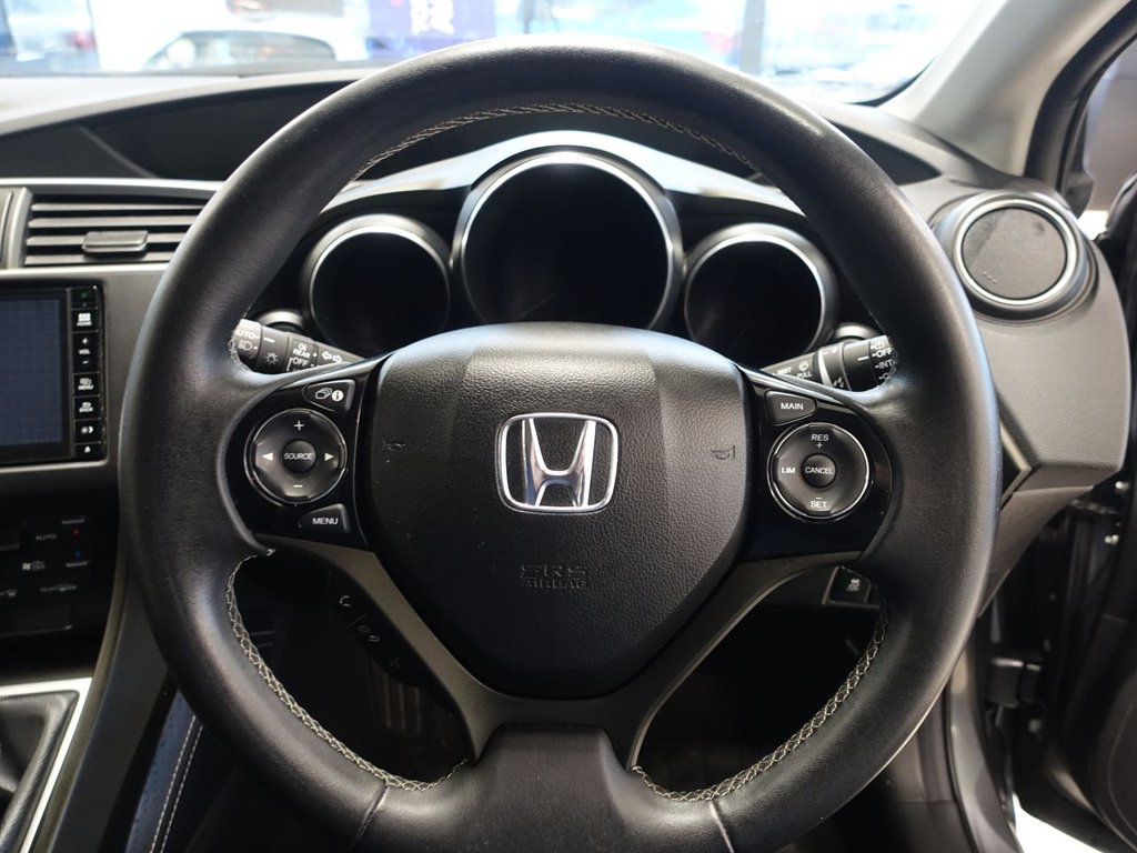 Used Honda Civic 2016 for sale - 76768491: Photo 21