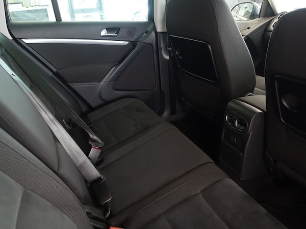 Used Volkswagen Tiguan 2016 for sale - 76081061: Photo 17