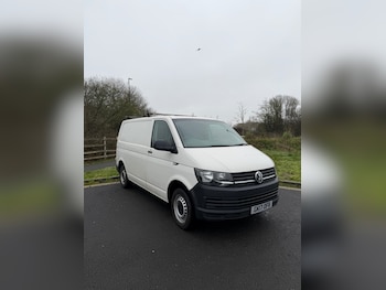 Used Volkswagen Transporter 2017 for sale - 77815123: Photo