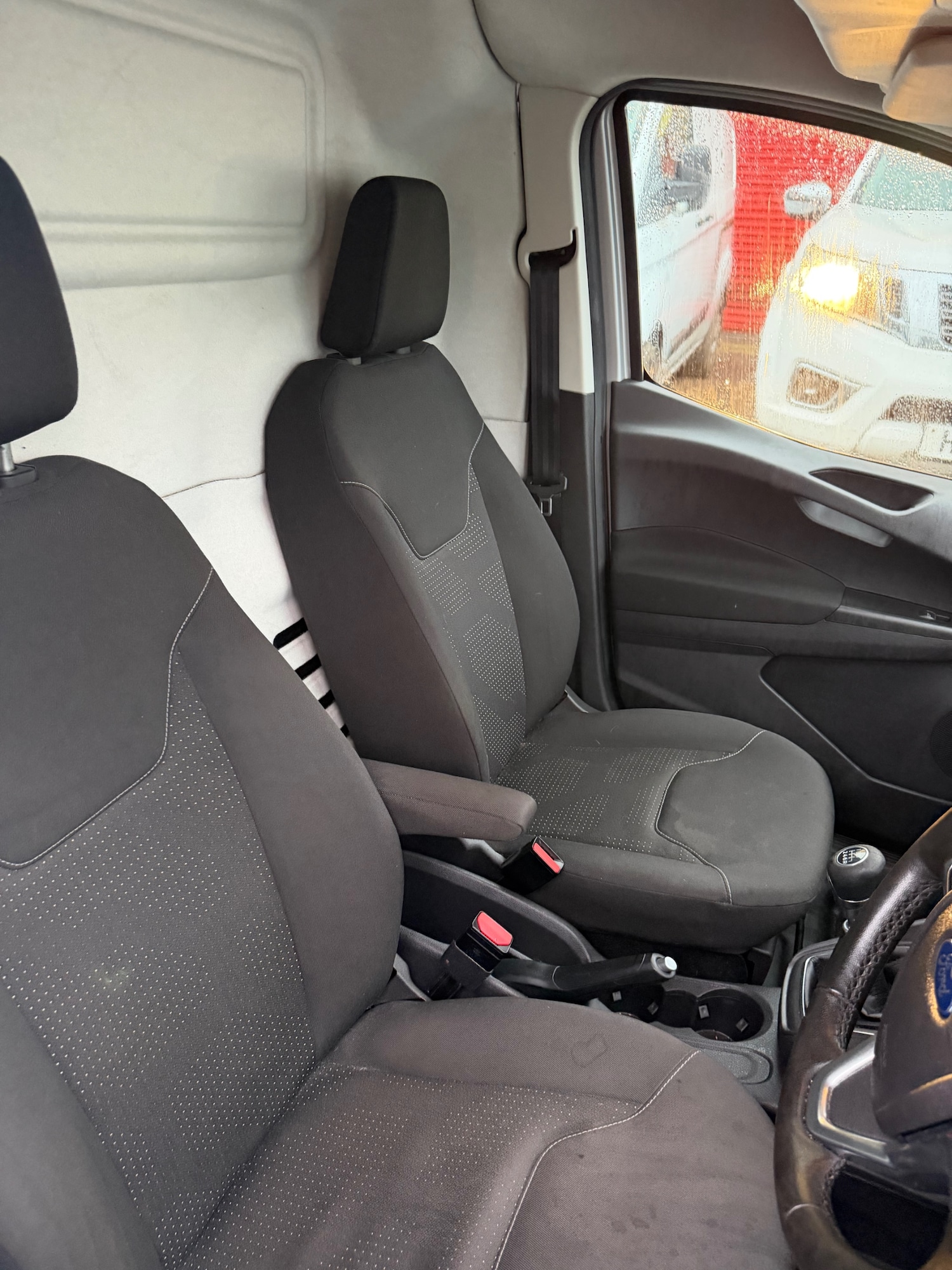 Used Ford Transit Courier 2020 for sale - 78062372: Photo 10