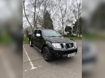 Used Nissan Navara 2011 for sale - 77814947: Photo