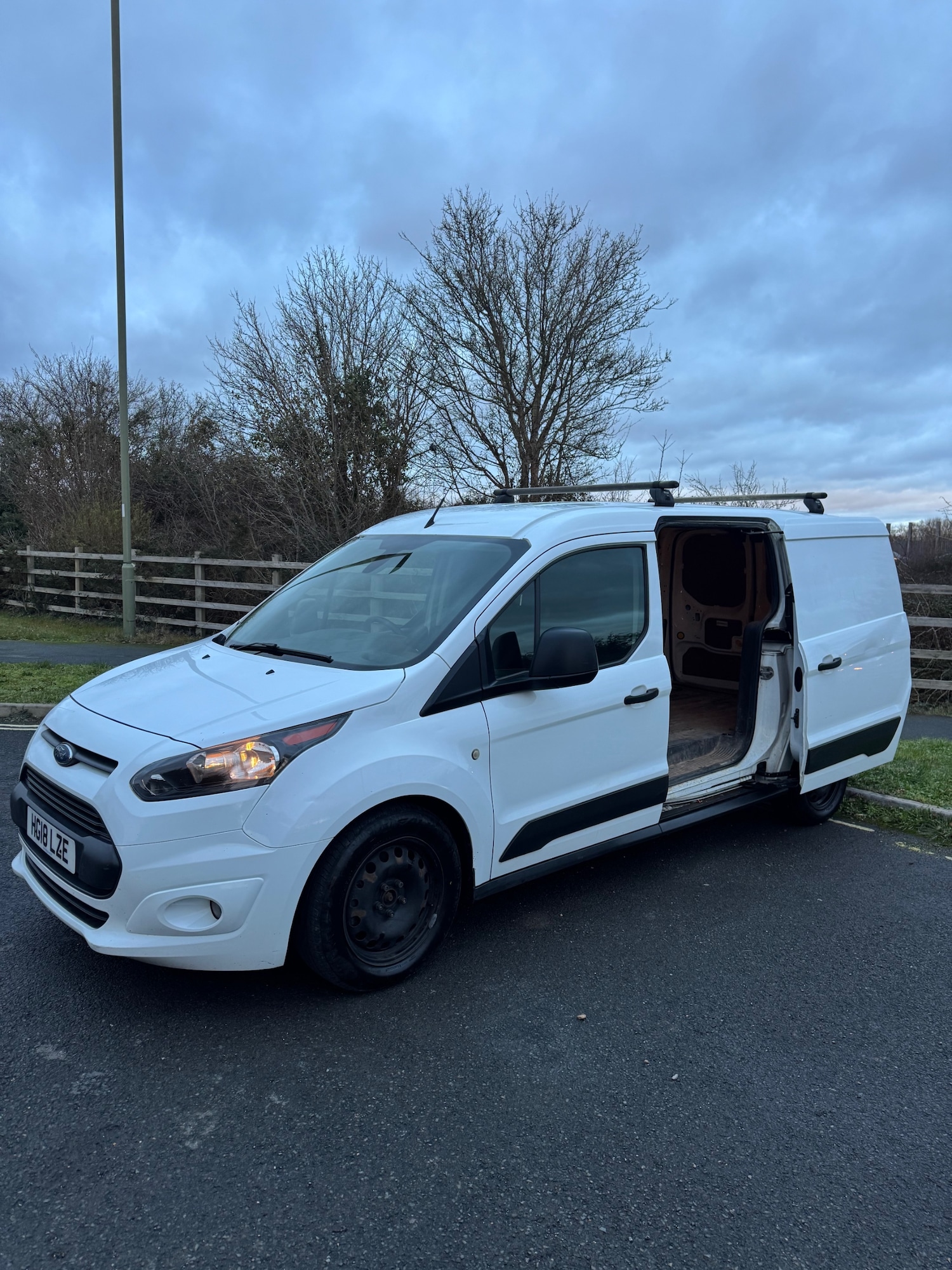 Used Ford Transit Connect 2018 for sale - 77155240: Photo 5