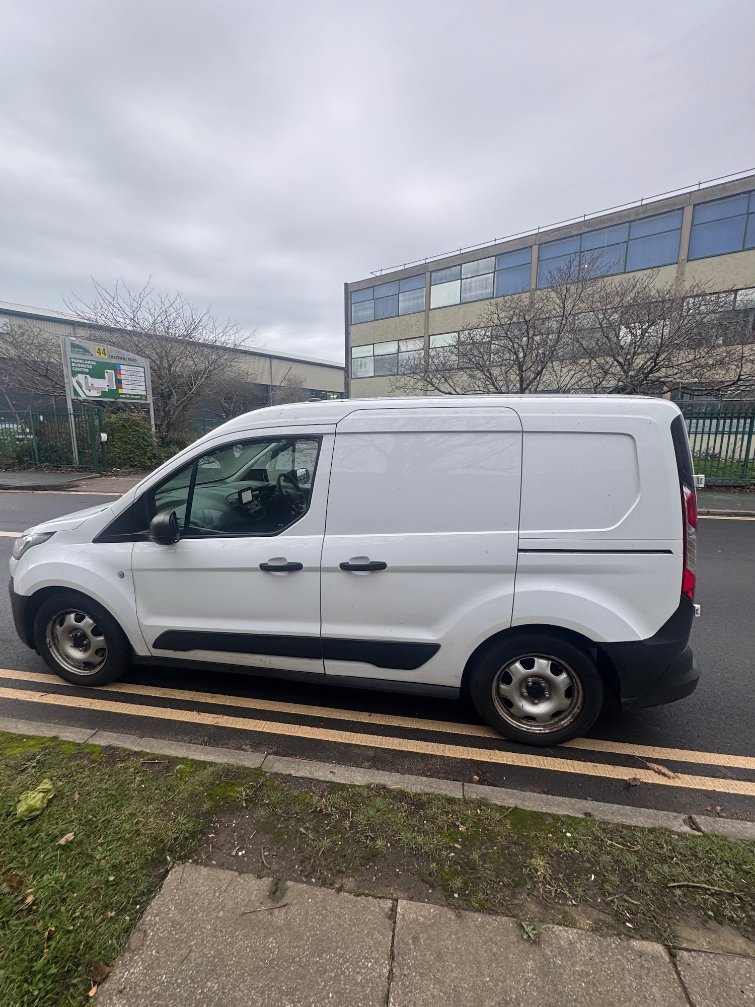 Used Ford Transit Connect 2019 for sale - 76885220: Photo 8