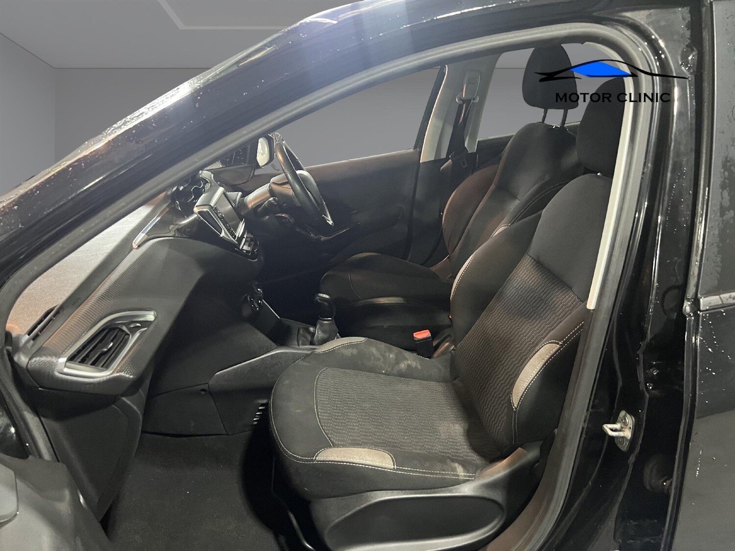 Used Peugeot 208 2016 for sale - 77968599: Photo 10