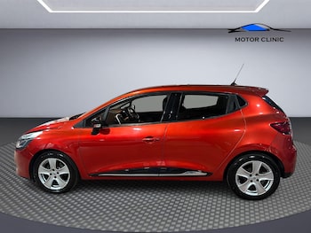Used Renault Clio 2015 for sale - 76120499: Photo
