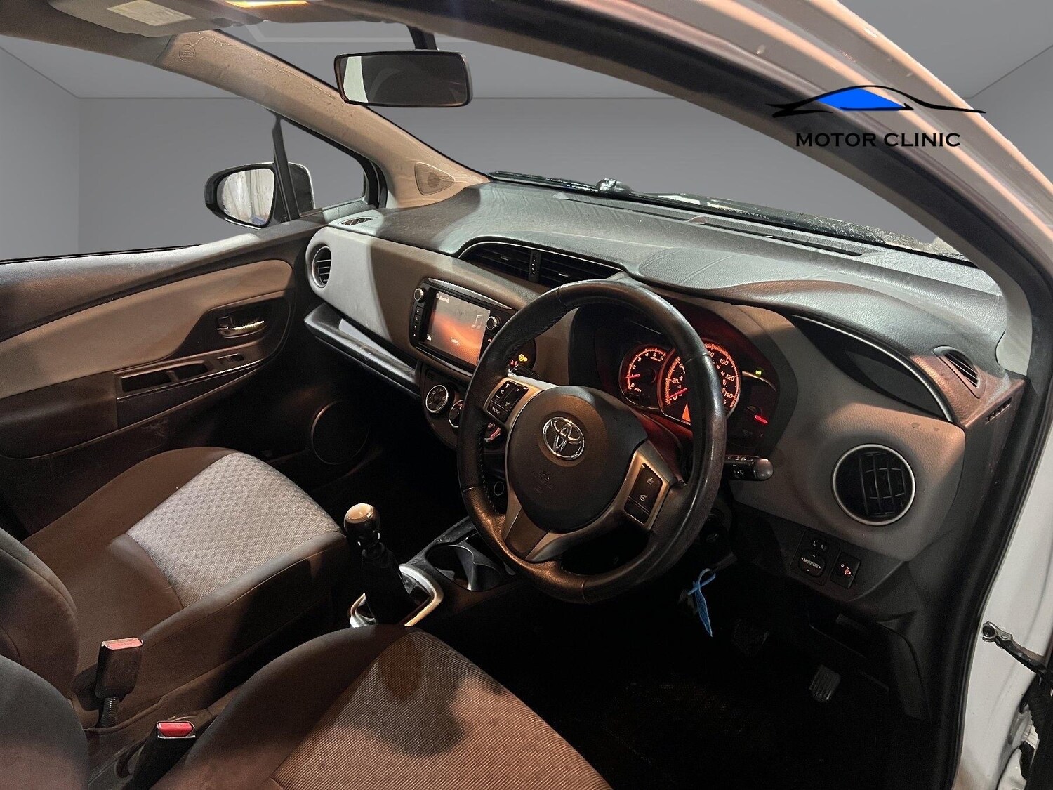 Used Toyota Yaris 2014 for sale - 77357681: Photo 11