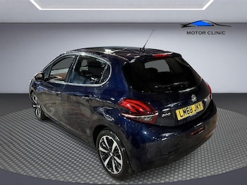 Used Peugeot 208 2019 for sale - 77799551: Photo