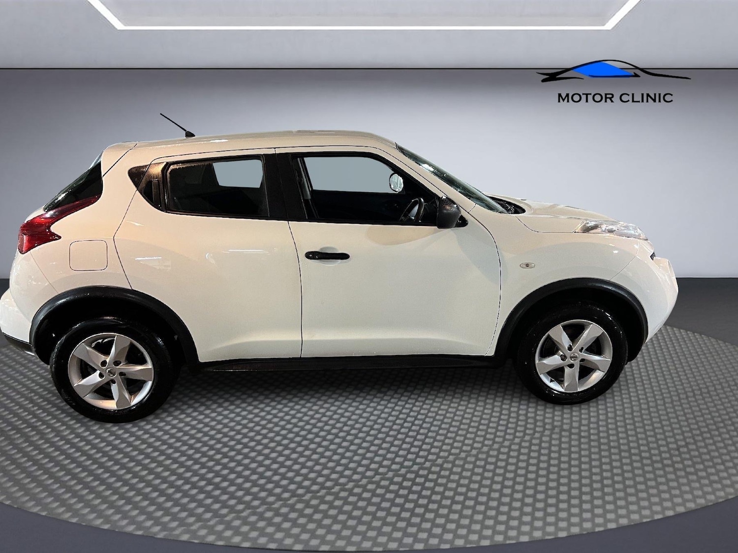 Used Nissan Juke 2011 for sale - 76713471: Photo 6