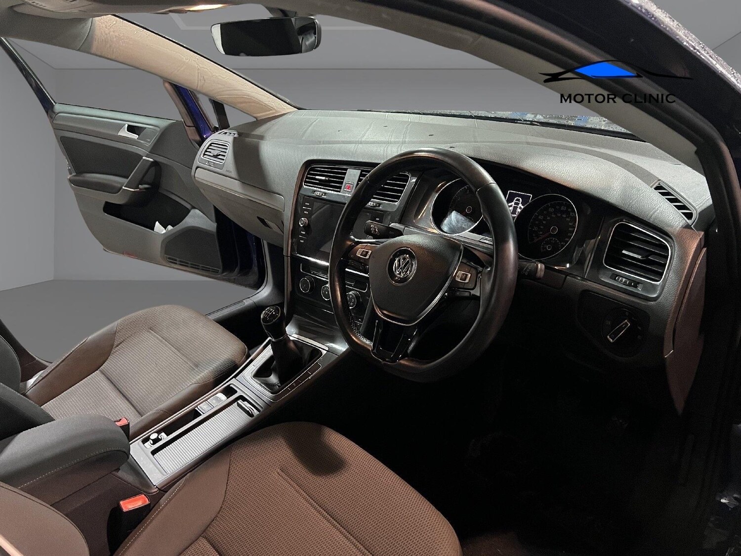 Used Volkswagen Golf 2017 for sale - 77628721: Photo 10