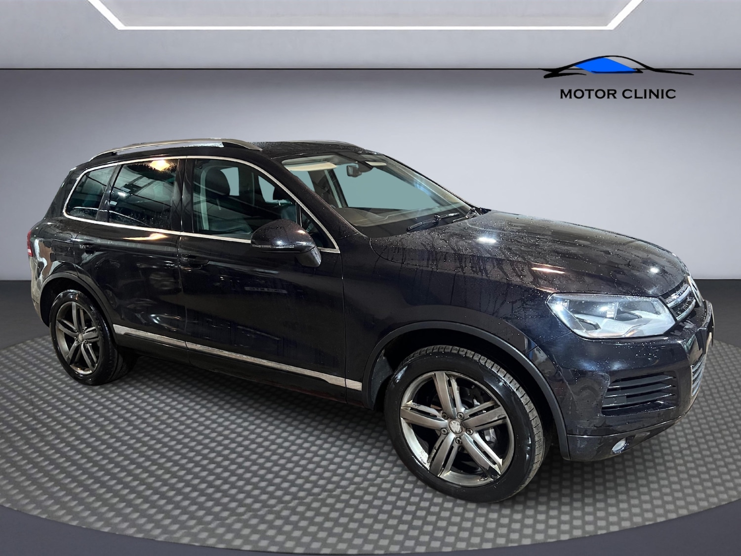 Used Volkswagen Touareg 2012 for sale - 76603106: Photo 8