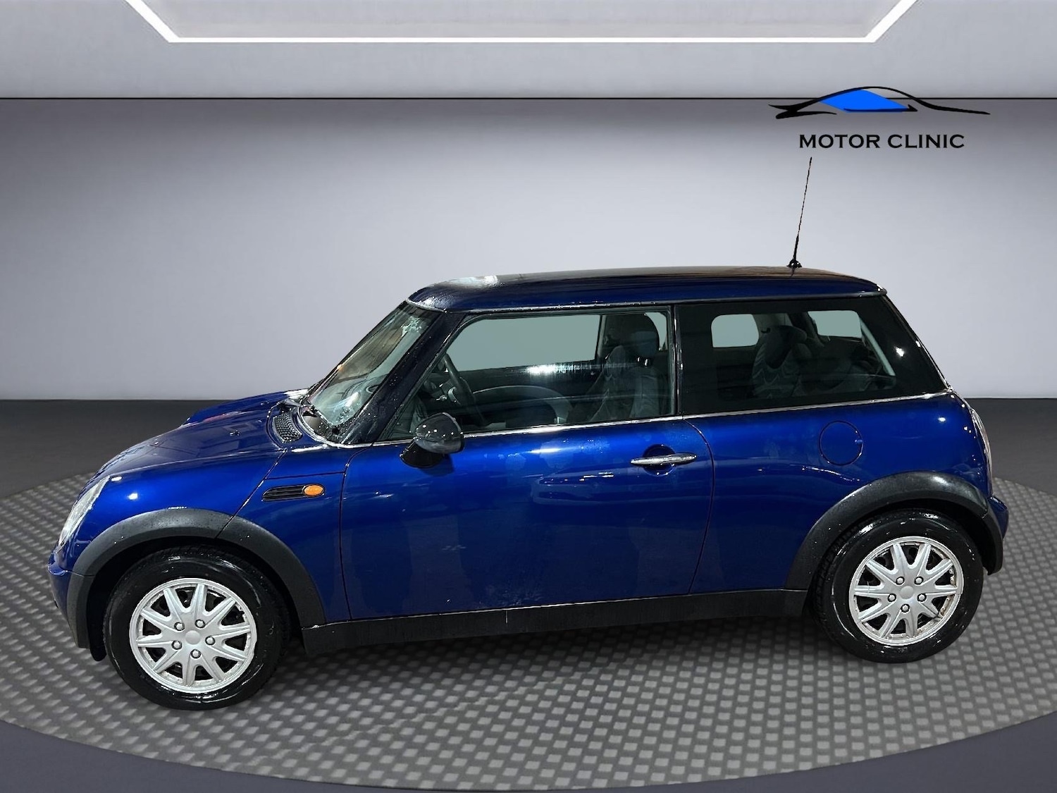 Used MINI Hatch 2002 for sale - 77429321: Photo 2