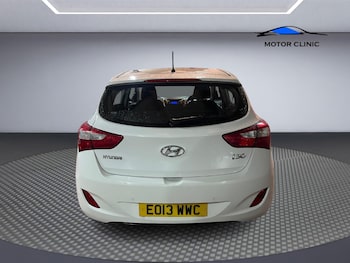 Used Hyundai i30 2013 for sale - 76612584: Photo