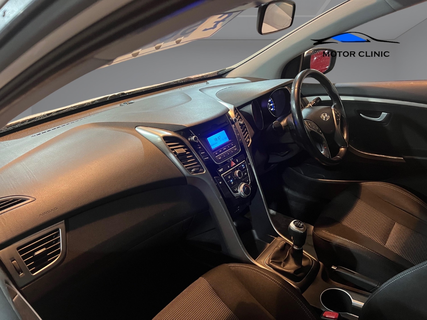 Used Hyundai i30 2013 for sale - 76612584: Photo 9