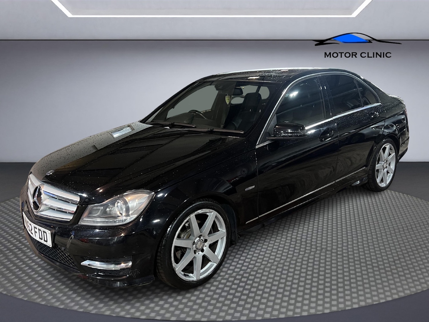 Used Mercedes-Benz C Class 2013 for sale - 76373858: Photo 1