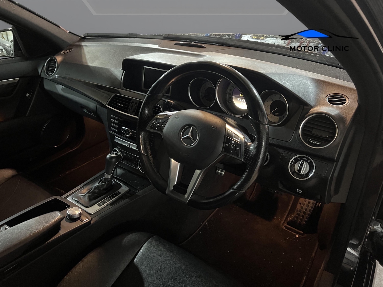 Used Mercedes-Benz C Class 2013 for sale - 76373858: Photo 10