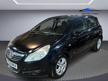 Vauxhall - Corsa