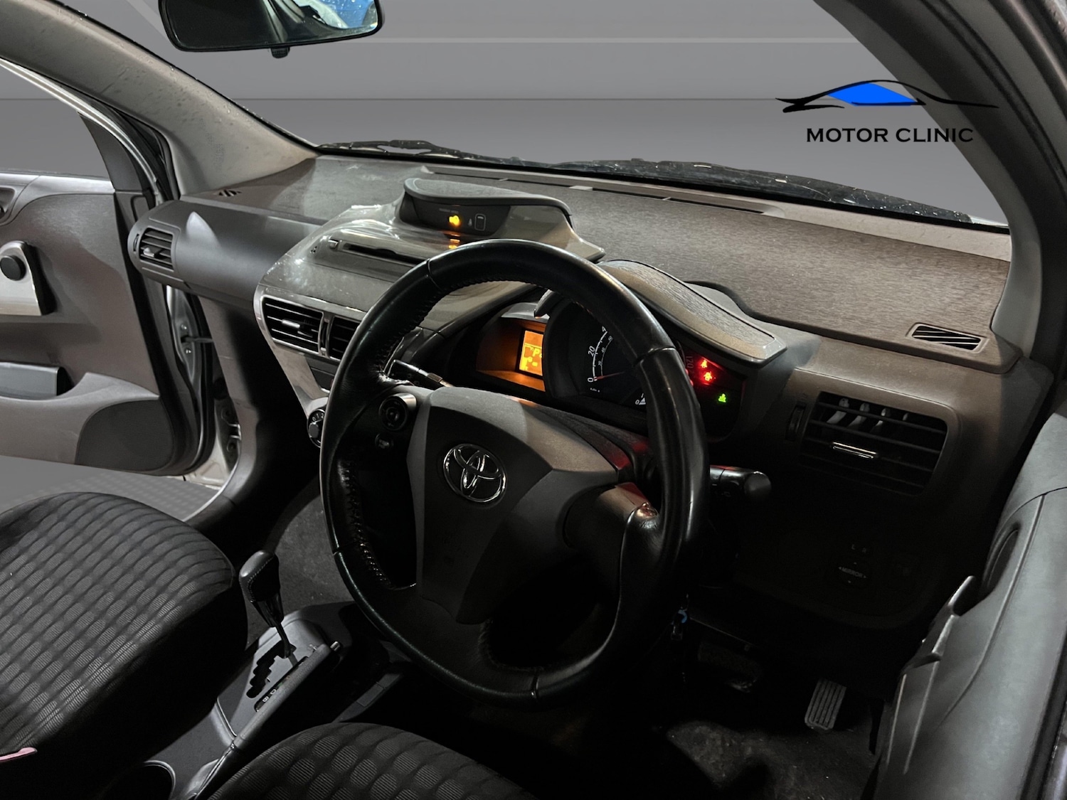 Used Toyota IQ 2009 for sale - 76431784: Photo 11