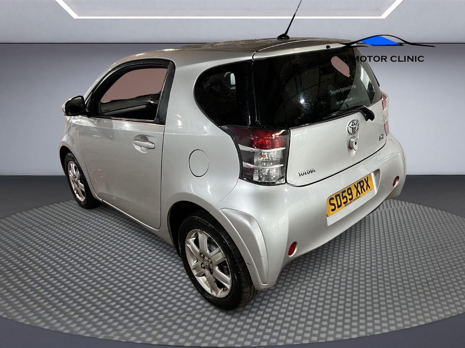 Used Toyota IQ 2009 for sale - 76431784: Photo 3