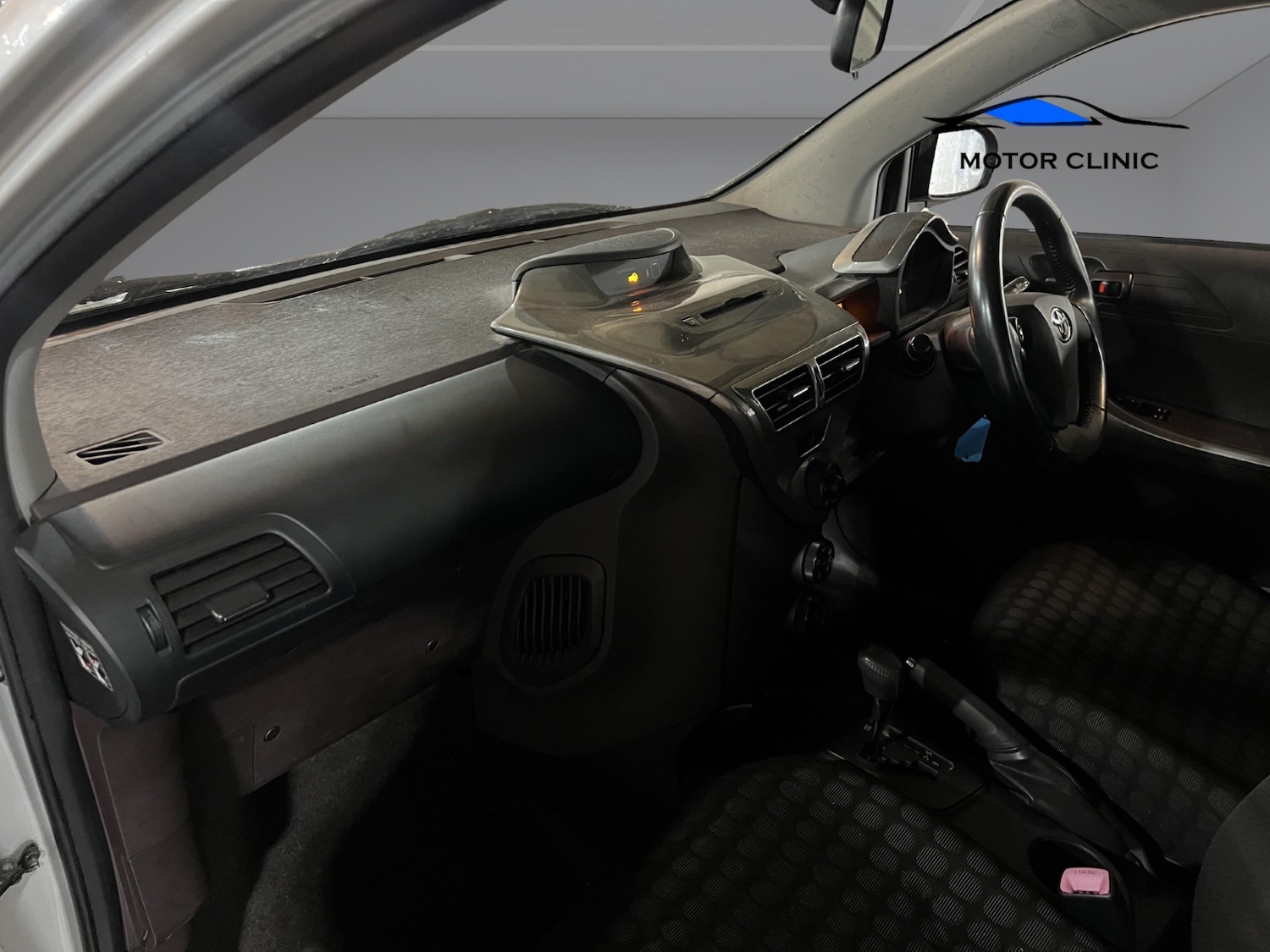 Used Toyota IQ 2009 for sale - 76431784: Photo 9