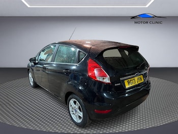 Used Ford Fiesta 2013 for sale - 76180732: Photo