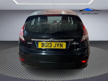 Used Ford Fiesta 2013 for sale - 76180732: Photo