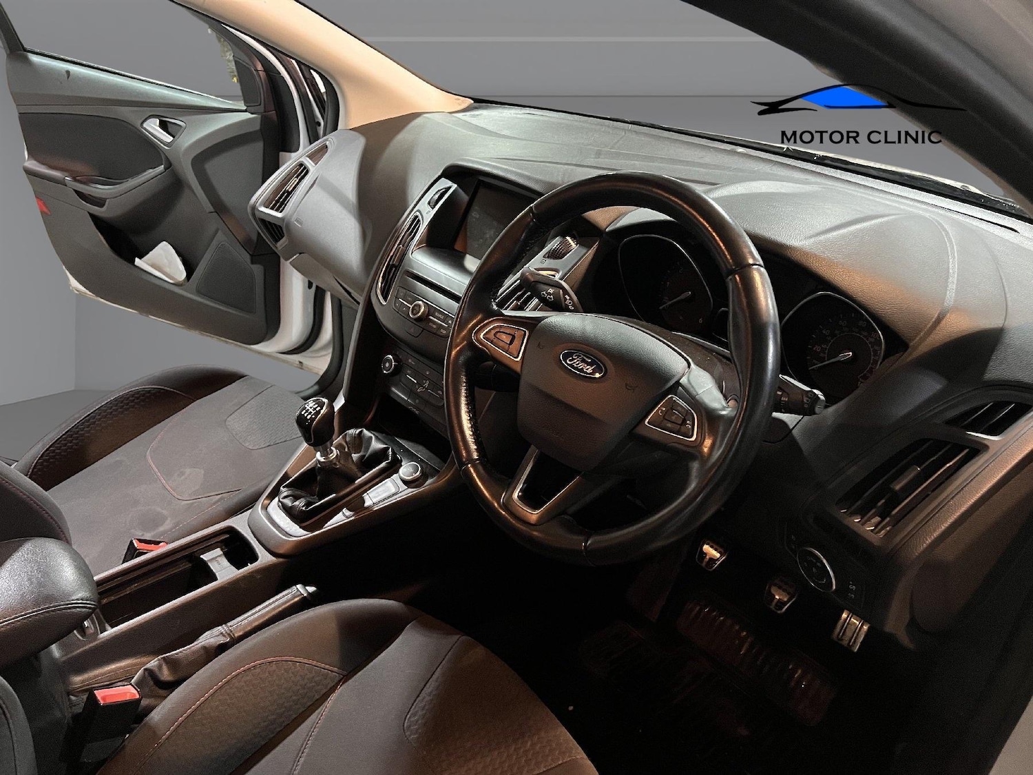 Used Ford Focus 2015 for sale - 77112949: Photo 10