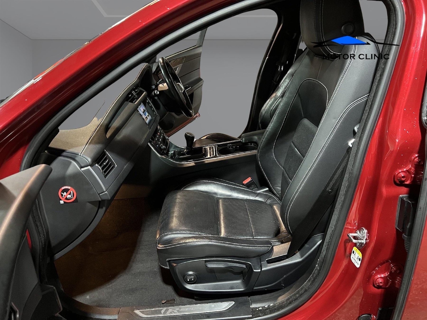 Used Jaguar XF 2017 for sale - 77438833: Photo 12