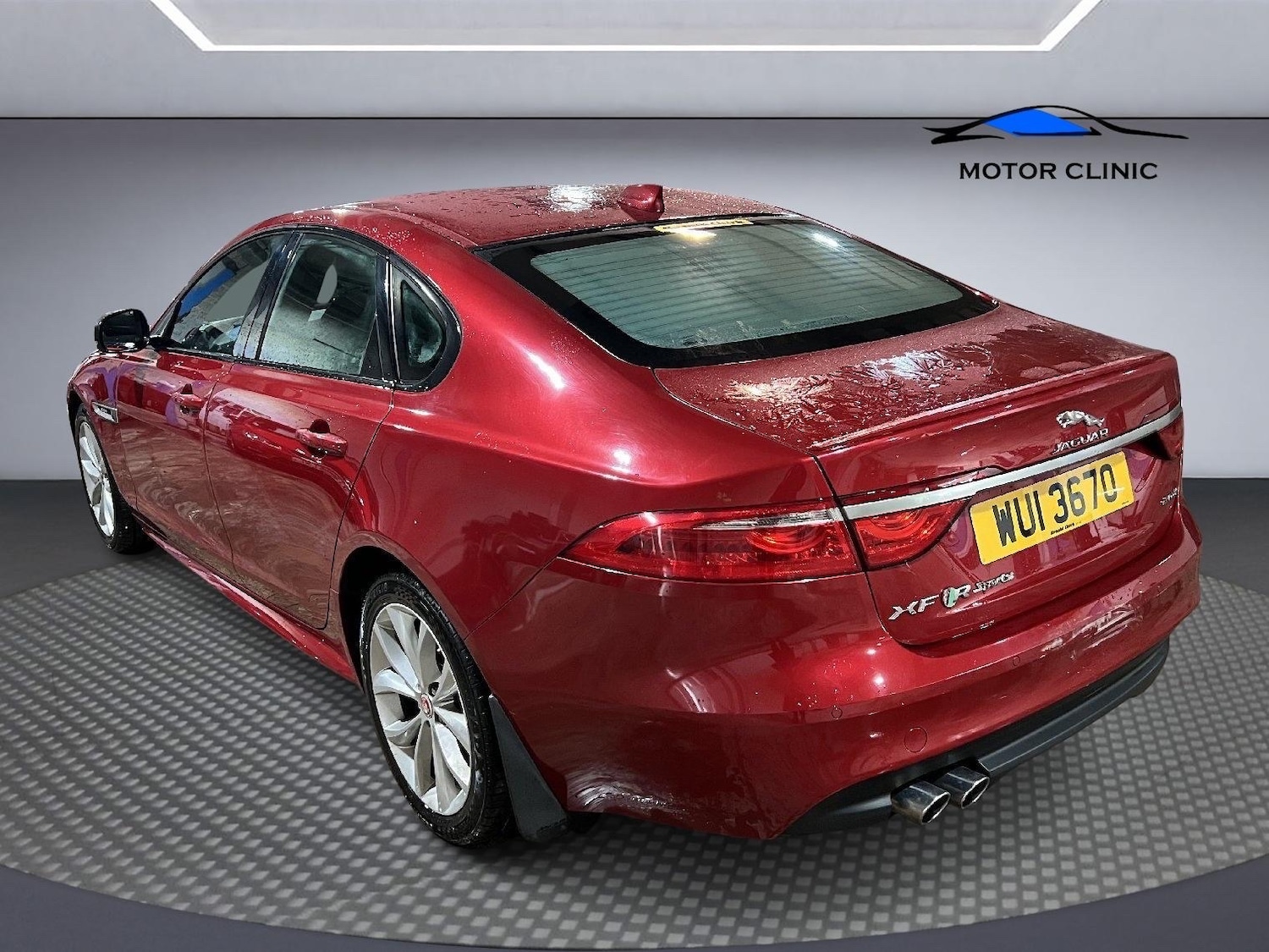 Used Jaguar XF 2017 for sale - 77438833: Photo 4