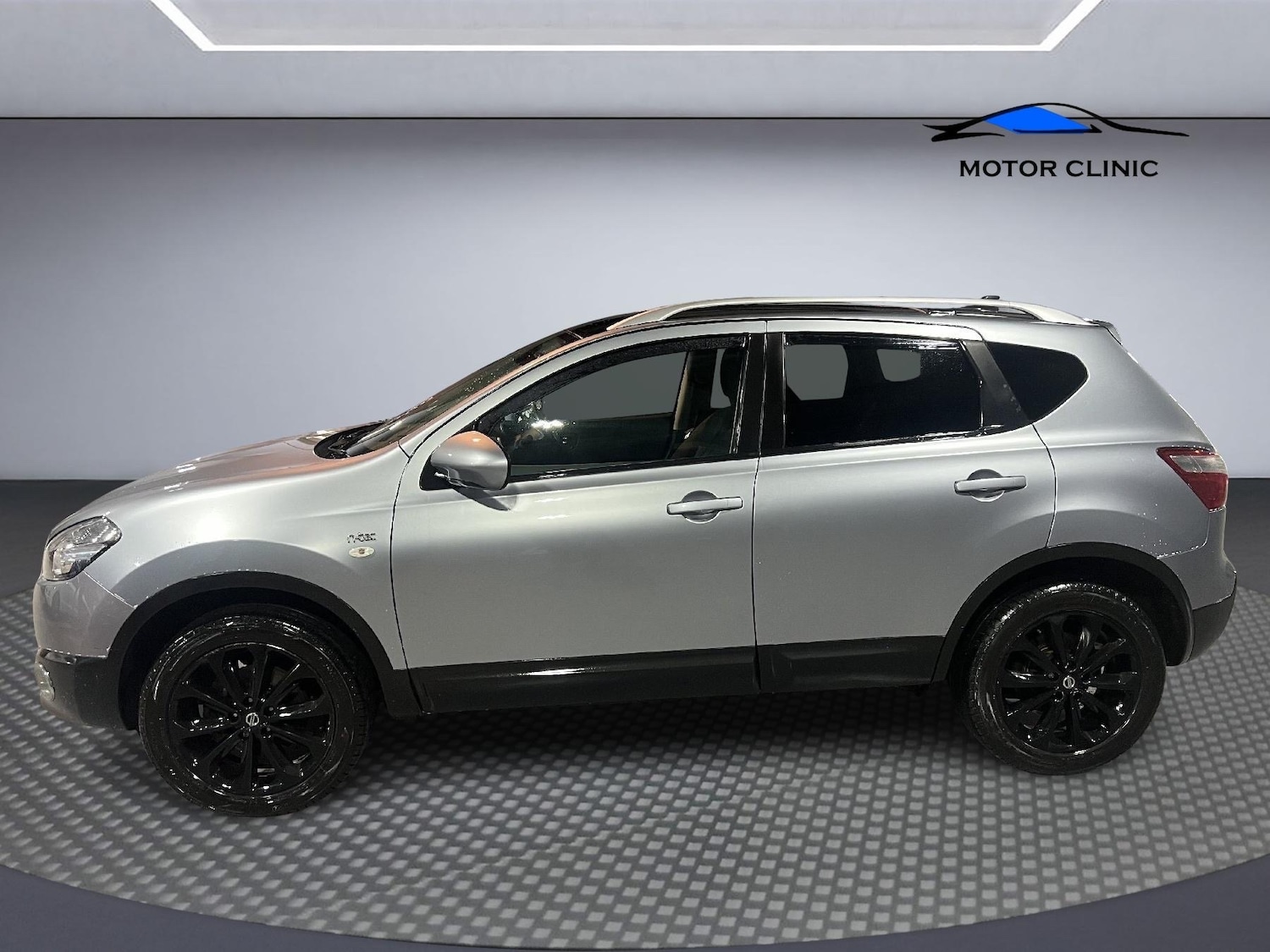 Used Nissan Qashqai 2011 for sale - 77736967: Photo 2