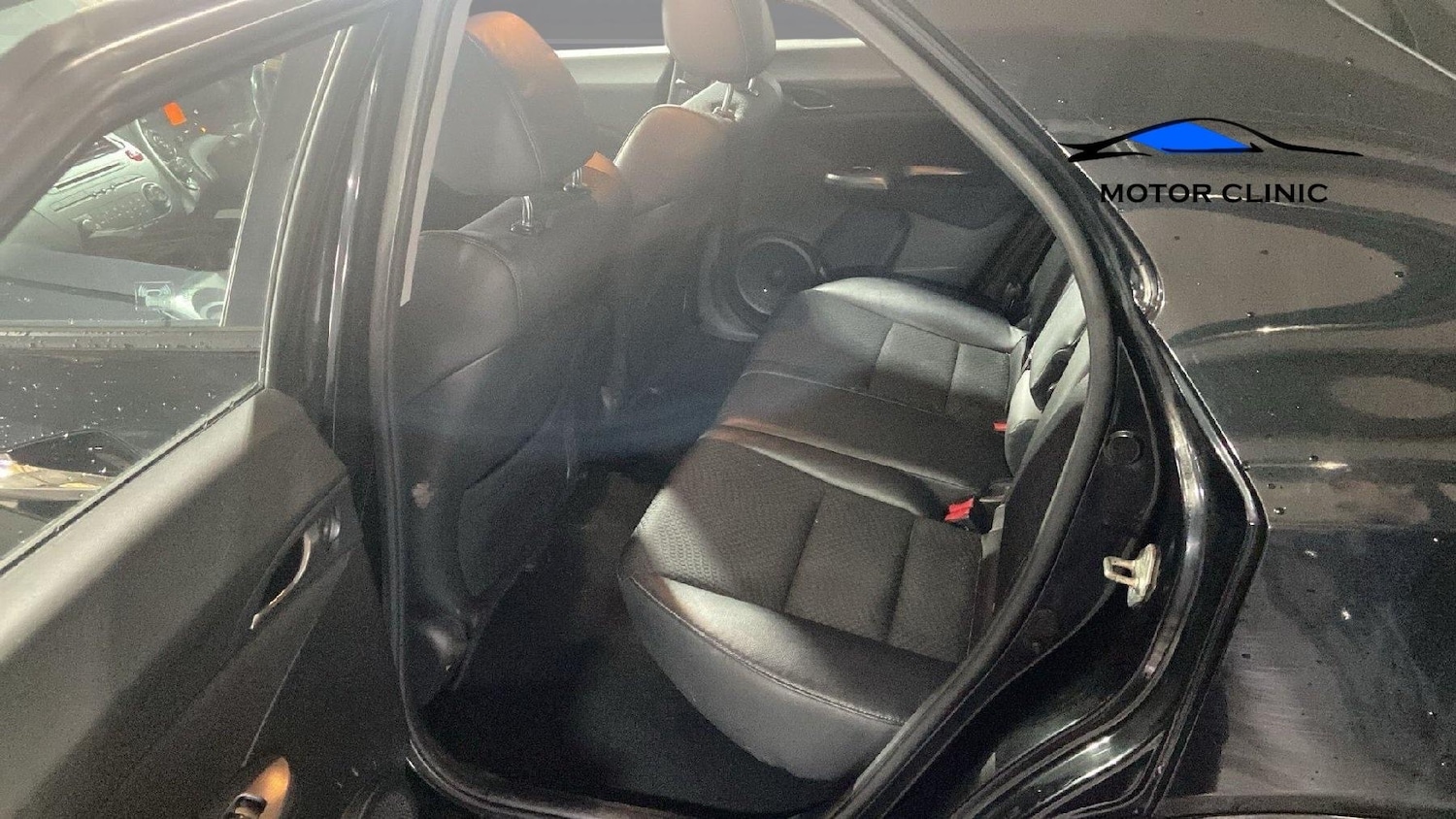 Used Honda Civic 2011 for sale - 78121360: Photo 8