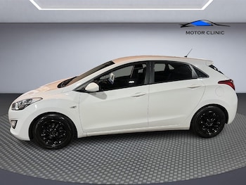 Used Hyundai i30 2013 for sale - 76848873: Photo