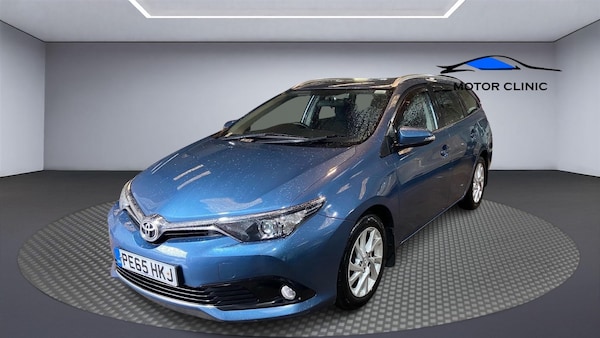 Used Toyota Auris 2015 for sale - 75650217: Photo 1