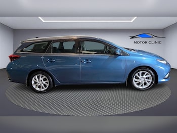 Used Toyota Auris 2015 for sale - 75650217: Photo