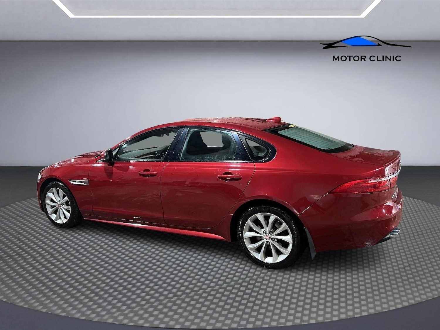Used Jaguar XF 2017 for sale - 77136145: Photo 3