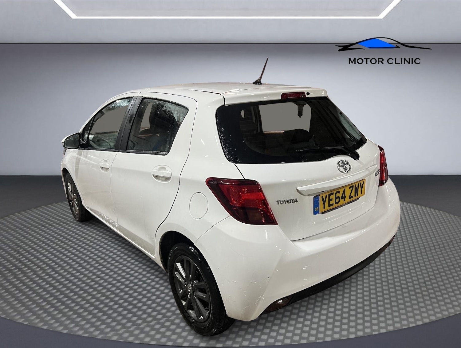 Used Toyota Yaris 2014 for sale - 77628417: Photo 4