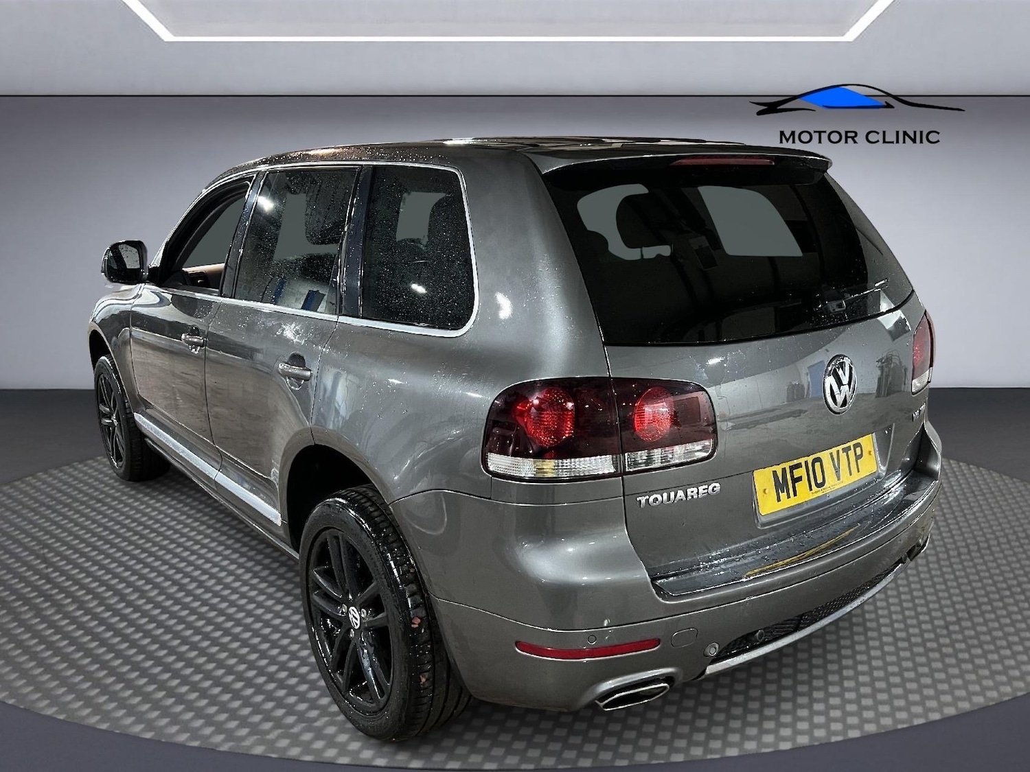 Used Volkswagen Touareg 2010 for sale - 76706111: Photo 4