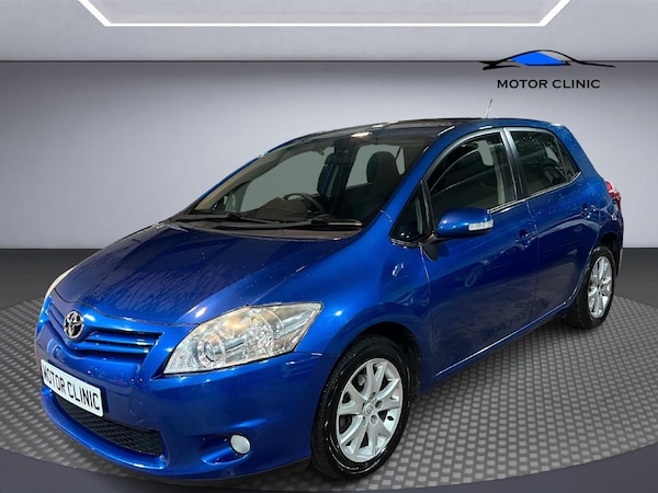 Used Toyota Auris 2011 for sale - 76336016: Photo 1