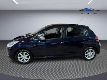Used Peugeot 208 2014 for sale - 76518115: Photo