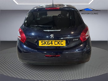 Used Peugeot 208 2014 for sale - 76518115: Photo