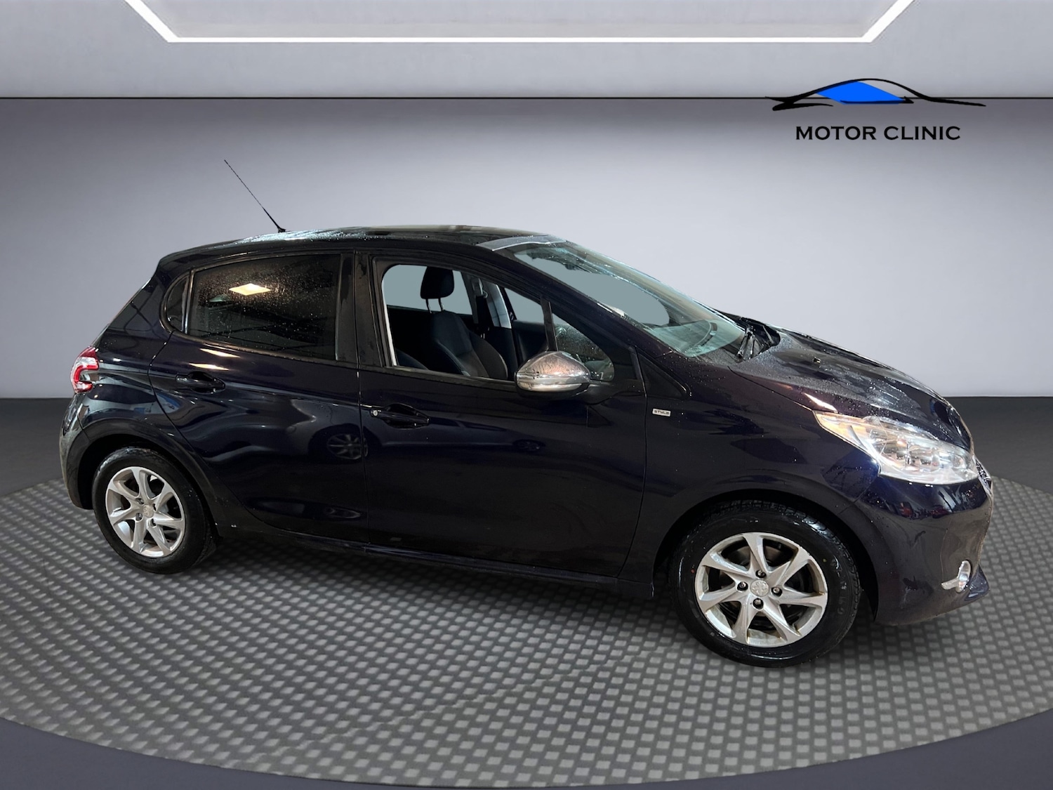 Used Peugeot 208 2014 for sale - 76518115: Photo 5